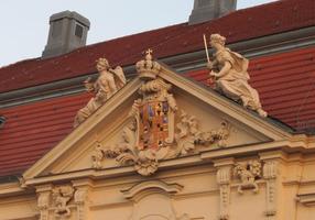 Area above entrance to Jewish Museum, showing heraldic shield
