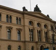 Yellow brick building; front of State Ministry for Economy and Technology