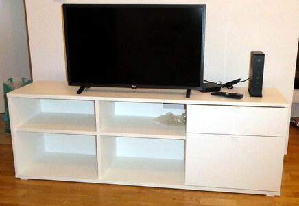 tv cabinet