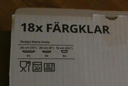 box with label Färgklar