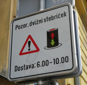 Pozor, dvižni stebriček / Dostava: 6.00-10.00