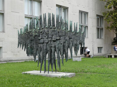 abstract pointy sculpture