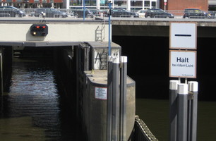 0521_river_traffic.jpg