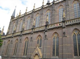 0610_amsterdam_church.jpg