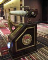 Jules-verne-style machine that looks like a telescope.