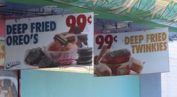 Deep-fried Oreo's / Deep-fried Twinkies