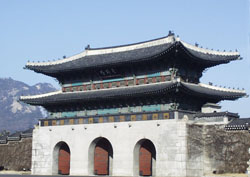 Kwanghwamun (1)