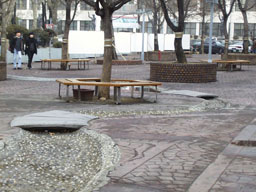 Hongik University (2) 