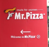 So, can men eat here too?
