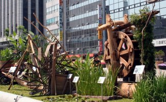 Water wheels