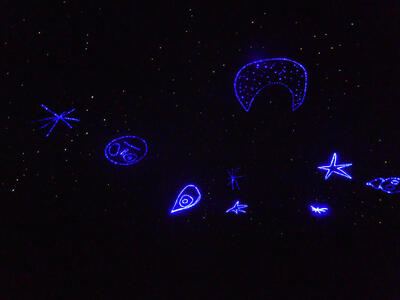 miro lights on ceiling