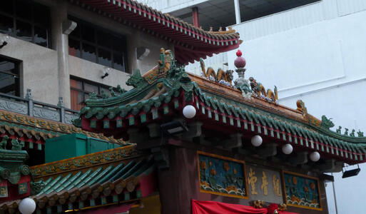 chinese temple roof
