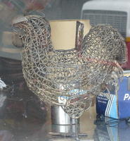 Wire sculpture of a bird