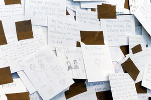 Messages in multiple languages (English, Russian)