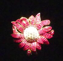 Ruby brooch in shape of flower