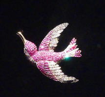 Ruby/diamond brooch in shape of bird