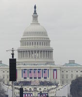 Crowd in front of US Capitol