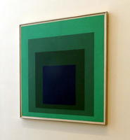 concentric colored squares