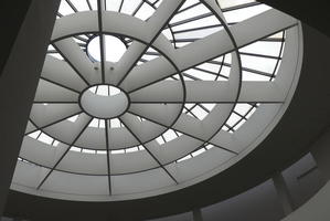 Concentric circles in ceiling of museum