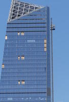 Modern building with triangular lattice skylight