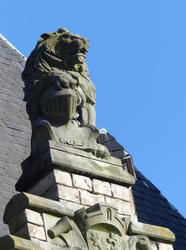 gent building lion