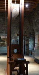 guillotine