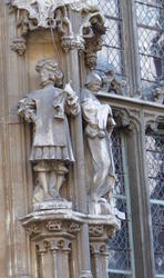 building statues
