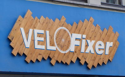 signage bicycle repair shop