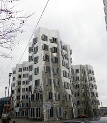 gehry building
