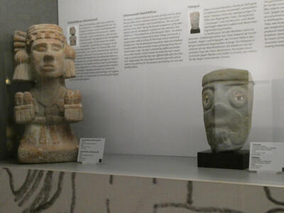 idol and mask