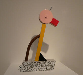 table lamp with circular swivel for bulb