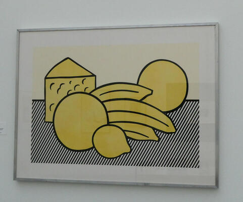 line drawings of food all in same color