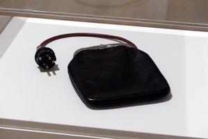 short circuit purse