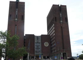 Large buildings at sides, lower building in middle