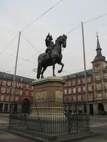 Statue of King Felipe III on horseback
