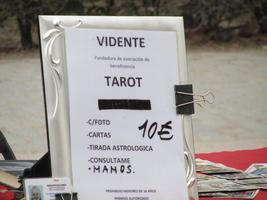 Sign for Psychic / Tarot, photos, cards, horoscope, advice, hands