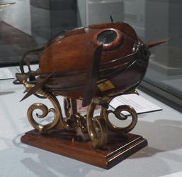 model submarine