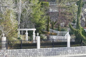 Caryatids and sprial metal staircase
