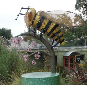 Bee