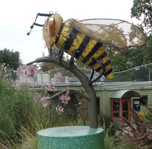 Bee