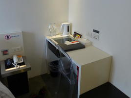hotel desk