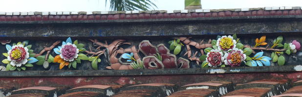 painted flowers on roof