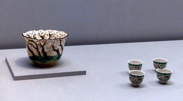 Lacquerware cups with cherry blossom theme