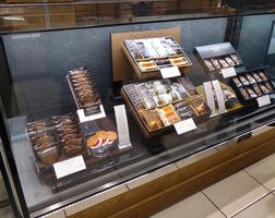 fine pastries