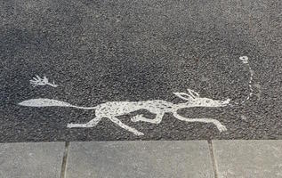 yoyogi park sidewalk decoration